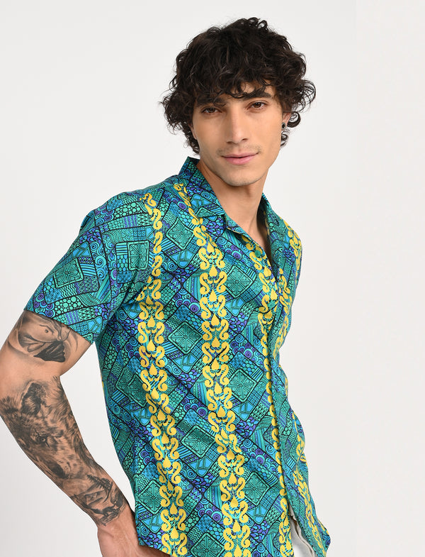 Men Causal Shirts ( Dragon Print)